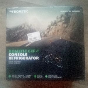 Console refrigerator